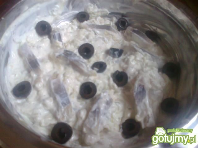 śledziowa sałatka z jogurtem greckim