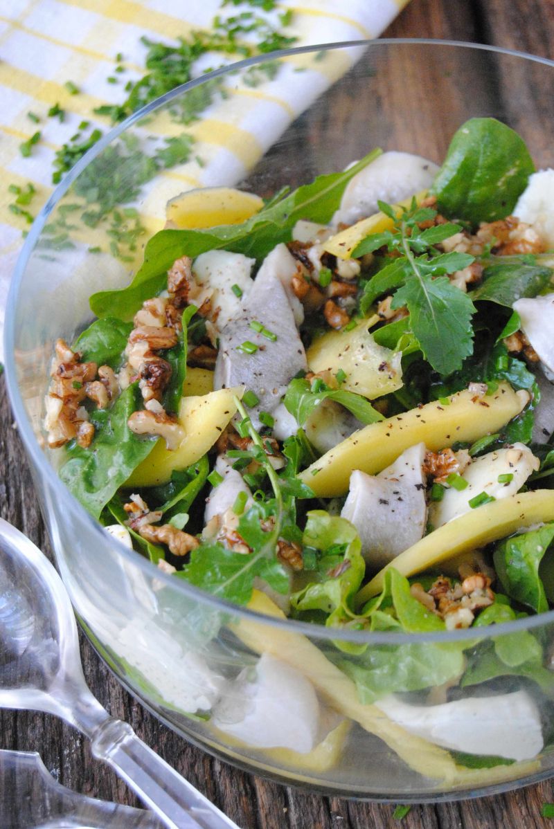 Śledziowa sałatka z mango