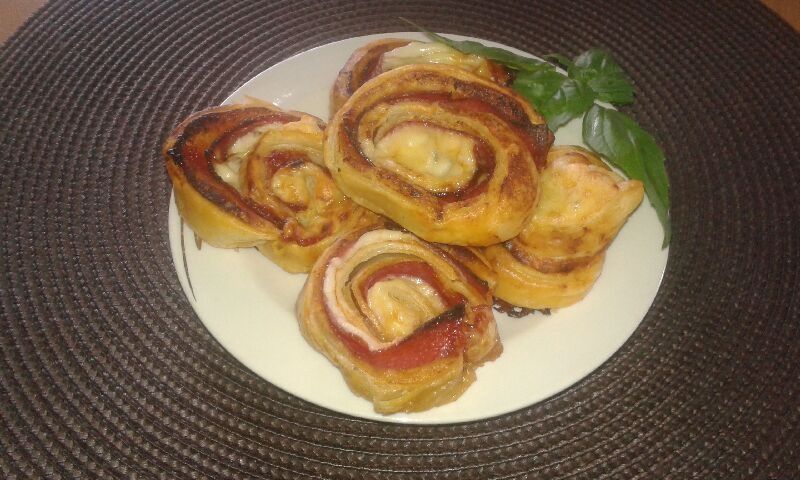 Ślimaczki z ciasta francuskiego