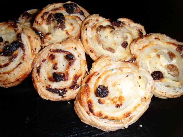 Ślimaczki z serem i rodzynkami