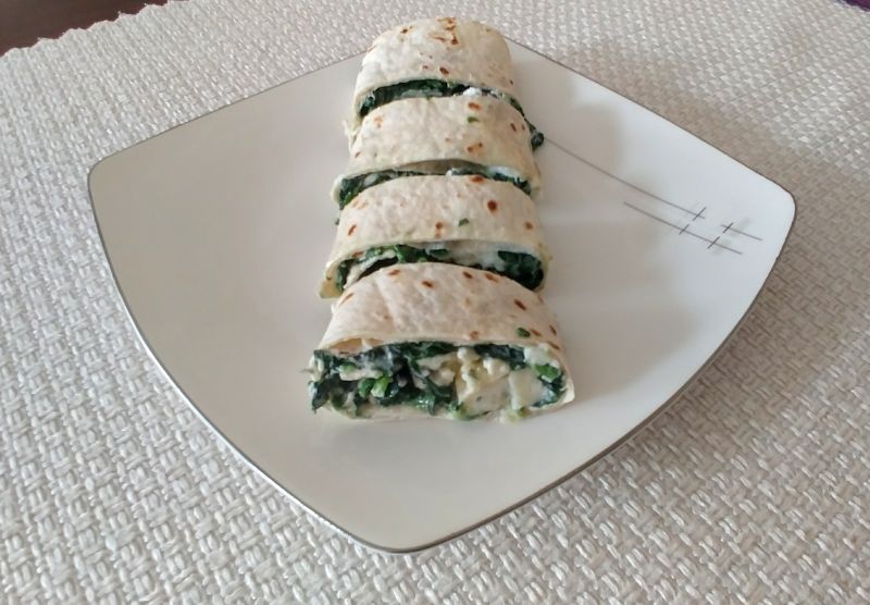 Ślimaczki z tortilli ze szpinakiem i gorgonzolą