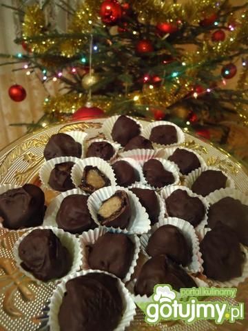 Śliwka w czekoladzie z marcepanem