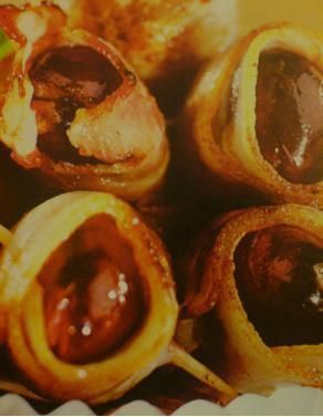 Śliwki w boczku. Śliwki w boczku.