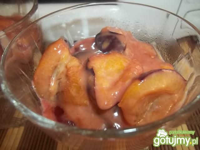 Śliwki w karmelowym sosie Śliwki w karmelowym sosie