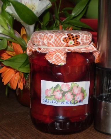 Śliwki w occie : Śliwki w occie :