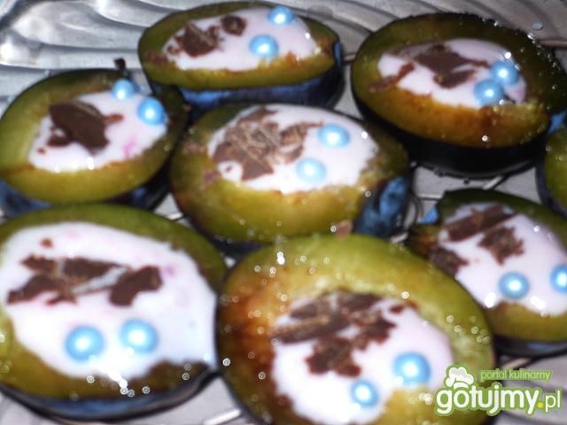 Śliwki z jogurtem Śliwki z jogurtem