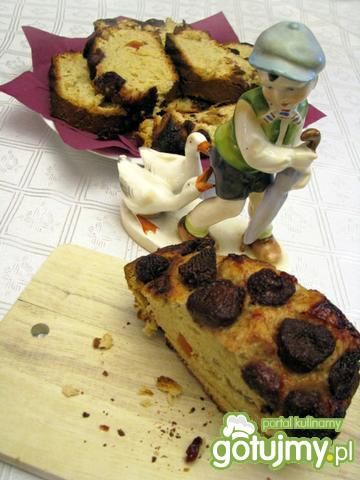 Słodka drożdżówka, waniliowo-migdałowa