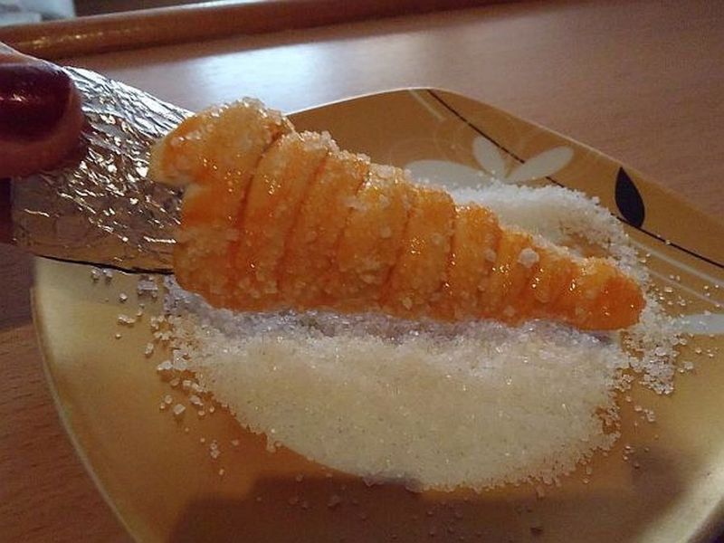 Słodkie marchewki z bitą śmietaną 