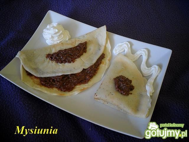 Słodkie naleśniki z cukinią