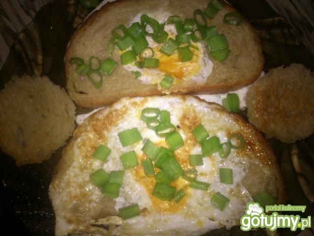 słoneczko w kromce chleba słoneczko w kromce chleba