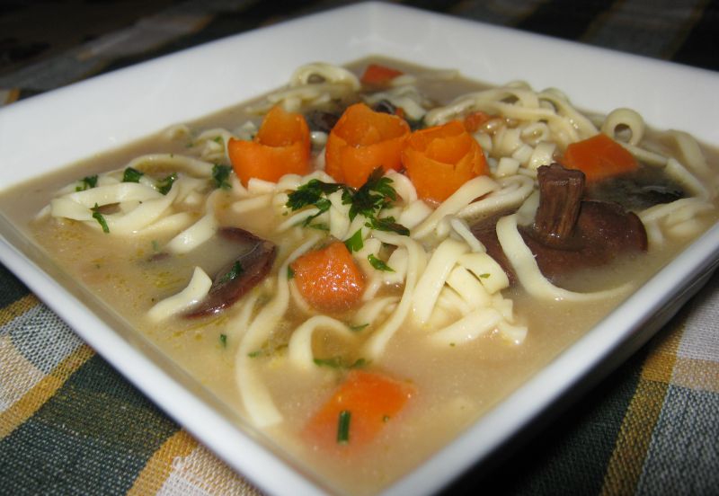 Smaczna grzybowa zupa