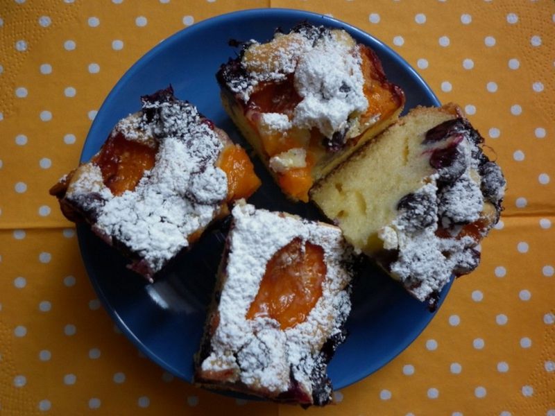 Smaczne ciasto z owocami do kawki i nie tylko ... Smaczne ciasto z owocami do kawki i nie tylko ...