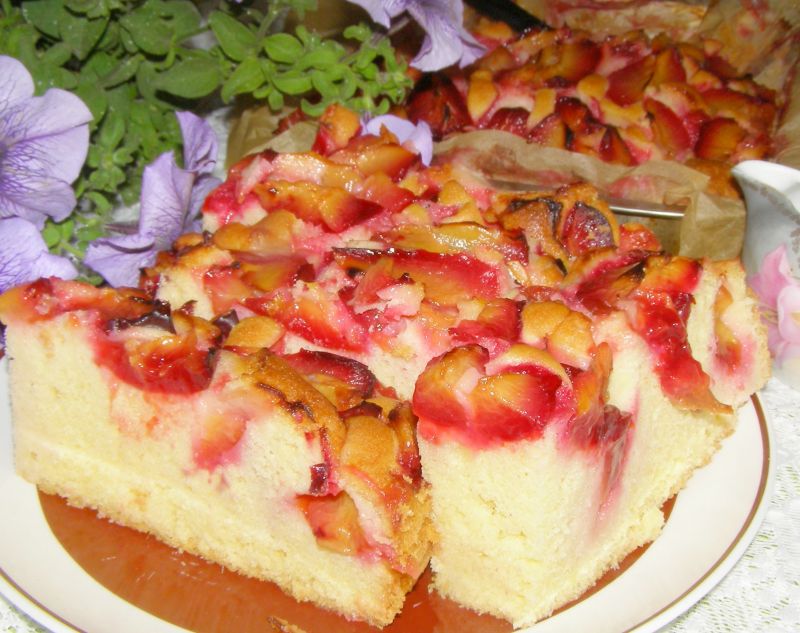 Smaczne,łatwe, szybkie ciasto ucierane ze śliwkami