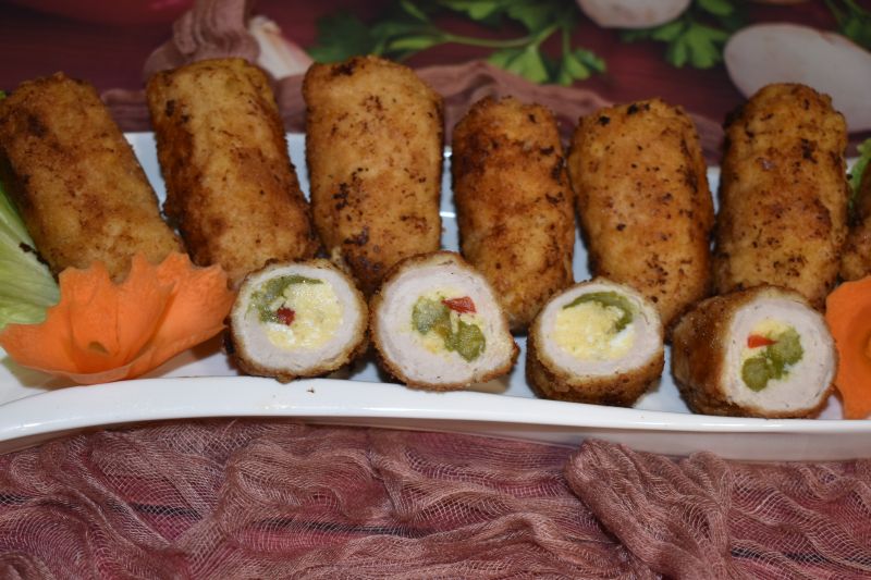 Smaczne Roladki ze szparagami i jajkiem Smaczne Roladki ze szparagami i jajkiem