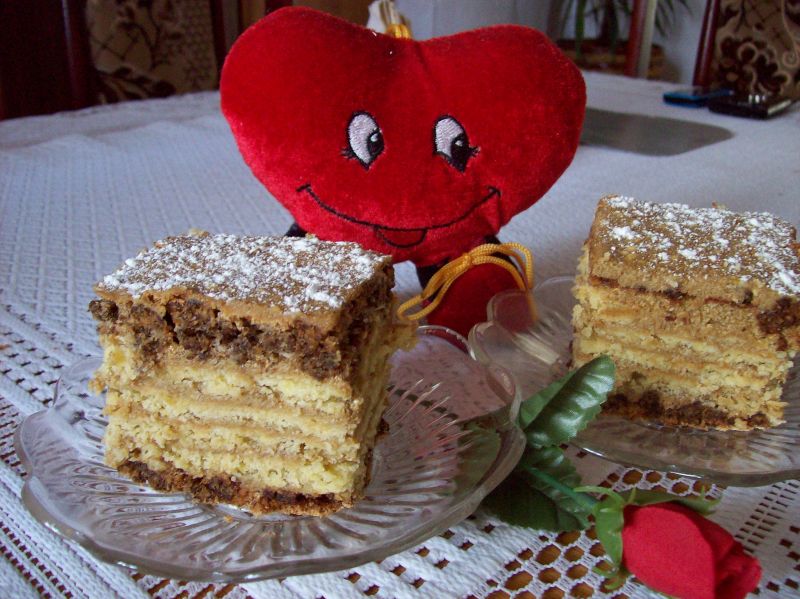 Smaczny orzechowiec z kawą Smaczny orzechowiec z kawą