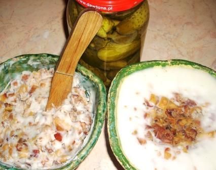 Smalczyk  z cebulką i skwarkami Smalczyk  z cebulką i skwarkami