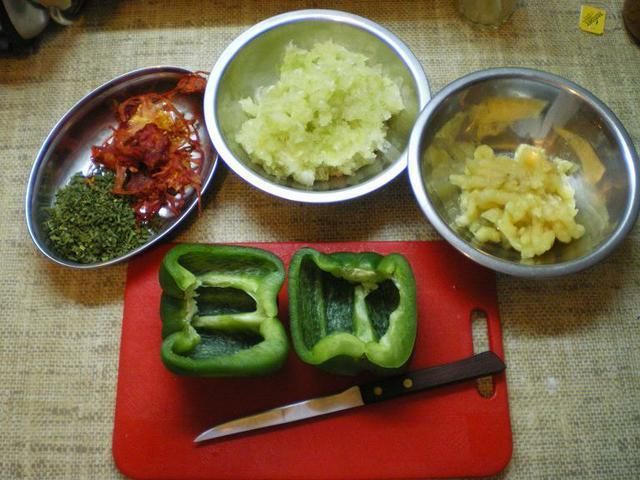 Smalec mortadelowo paprykowy 