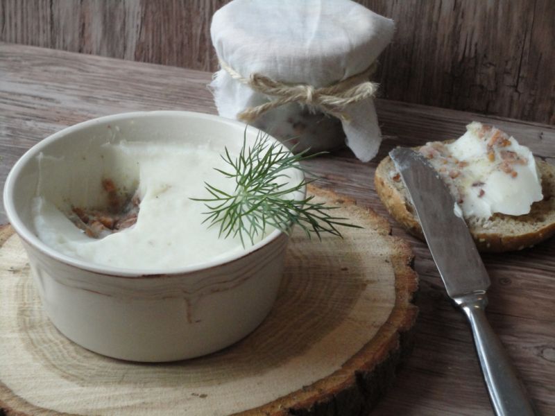 Smalec z jabłkiem i cebulką