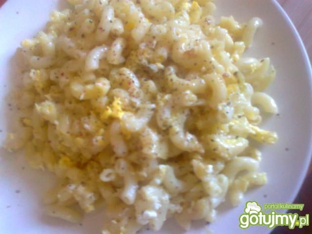 Small Macaroni z jajkiem Small Macaroni z jajkiem