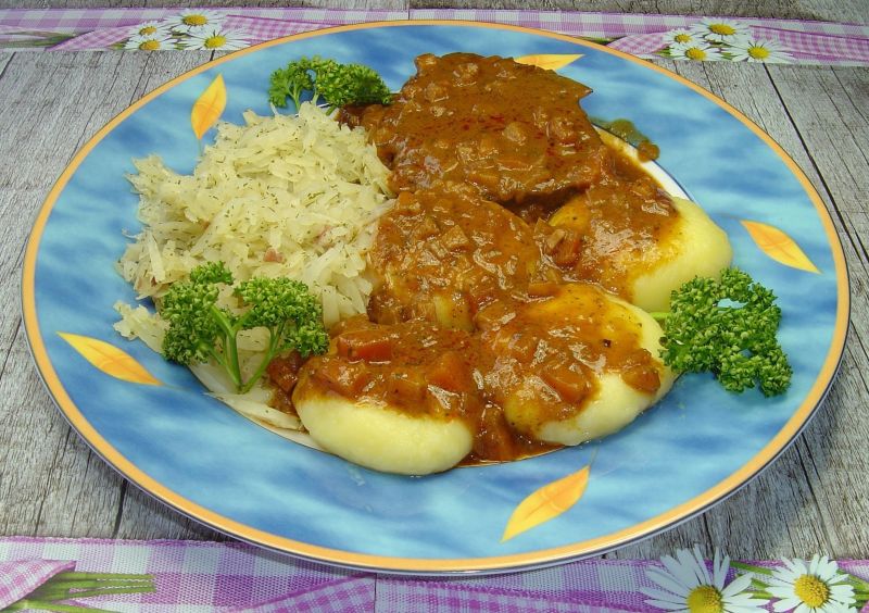 Smażona wołowina z warzywami