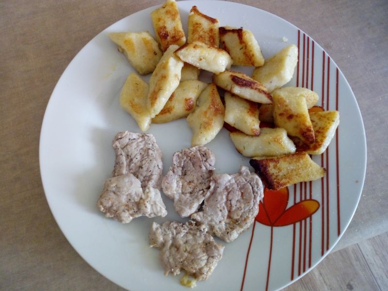 Smażone medaliony z polędwiczki Smażone medaliony z polędwiczki