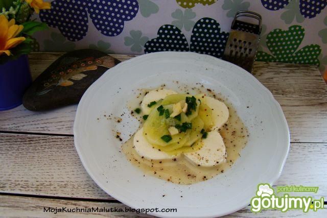 Smażone ogórki z mozzarellą Smażone ogórki z mozzarellą