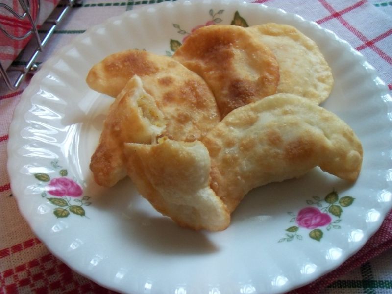 Smażone pierogi z kapustą