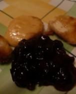 smazony camembert z zurawina smazony camembert z zurawina