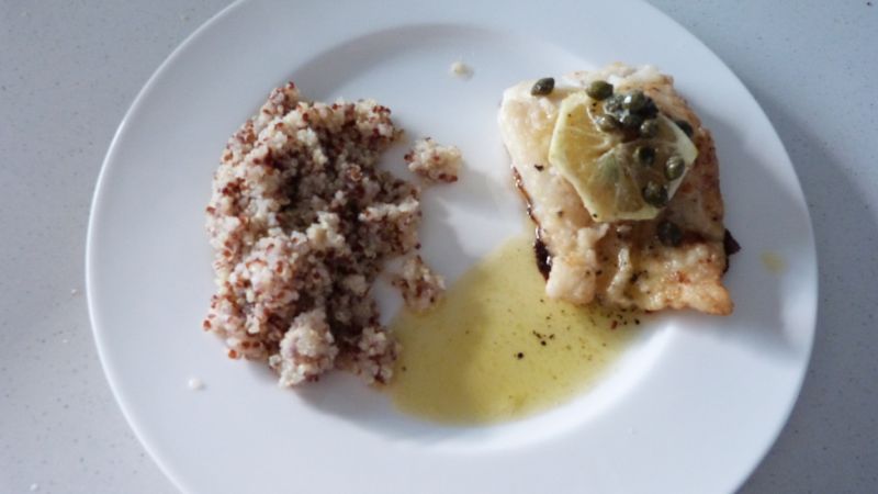 Smażony dorsz w sosie cytrynowo-kaparowym