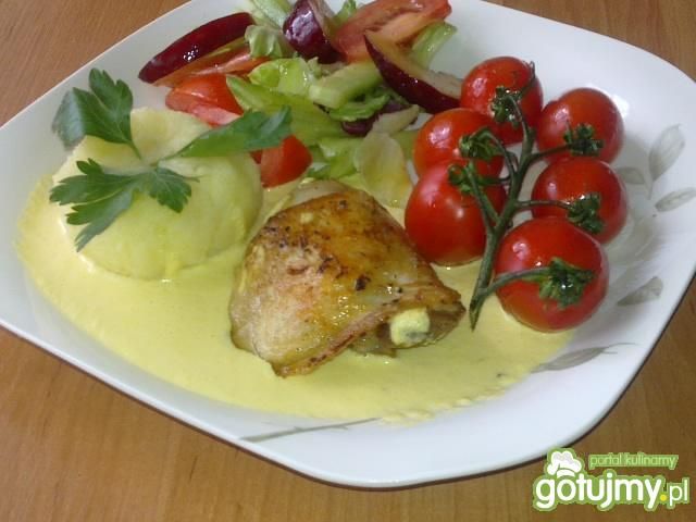 Smażony Kurczak z Pure z Kukurydzy  Smażony Kurczak z Pure z Kukurydzy