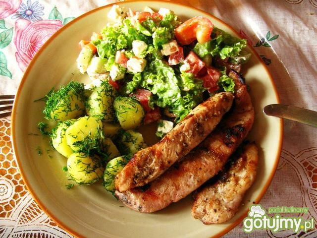 smażony kurczak z ziemniaczkami smażony kurczak z ziemniaczkami