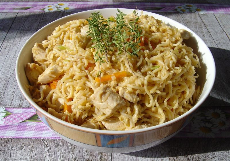 Smażony makaron mie - jak od ulubionego chińczyka