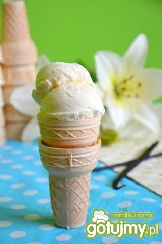 Śmietankowe lody waniliowe Śmietankowe lody waniliowe