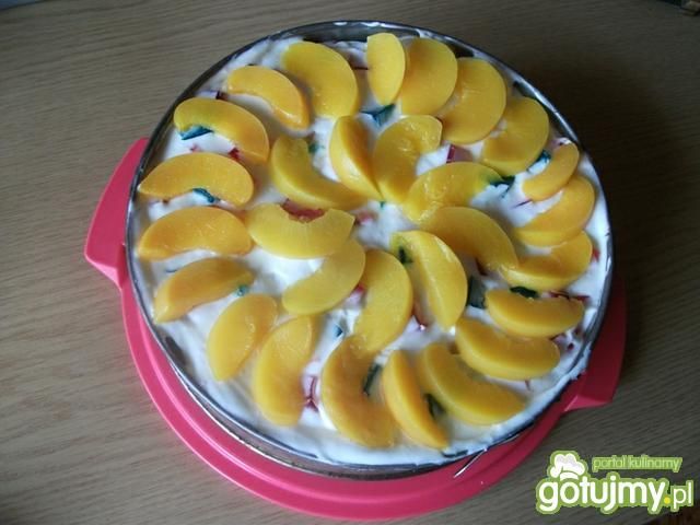 Śmietanowiec z galaretkami