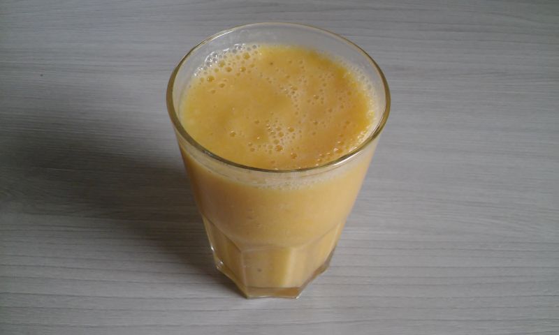 smoothie bananowo-pomarańczowe smoothie bananowo-pomarańczowe