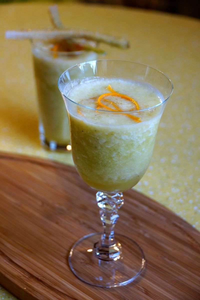 Smoothie pomarańczowo-rababrabrowe Smoothie pomarańczowo-rababrabrowe