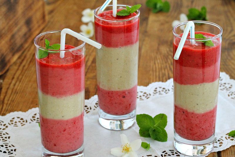 Smoothie truskawkowo bananowe