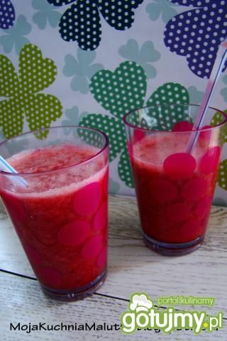 Smoothie z owocowej herbatki 