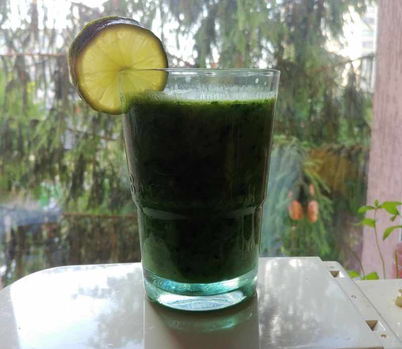 Smoothie ze szpinaku Smoothie ze szpinaku