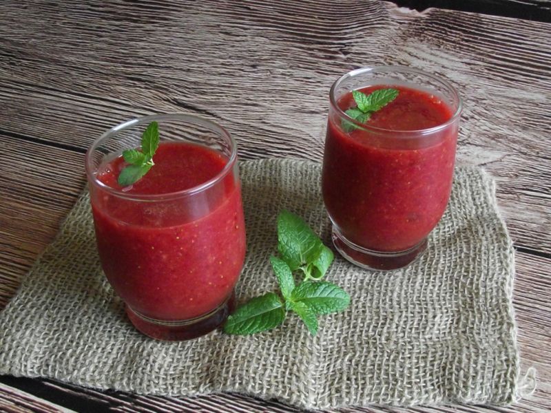 Smoothies truskawkowo arbuzowe