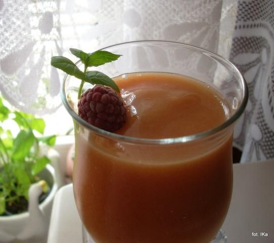 Smootie brzoskwiniowy Smootie brzoskwiniowy