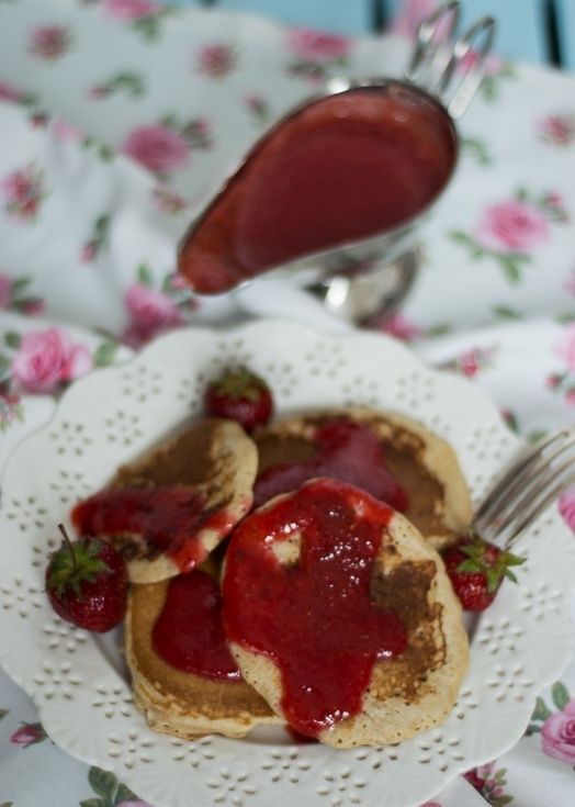 Śniadanie podano- "racuchy bez drożdży" 