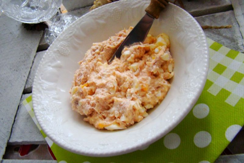 Śniadaniowa pasta z makreli wędzonej