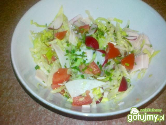 Śniadaniowa szybka sałatka z sałatą Śniadaniowa szybka sałatka z sałatą