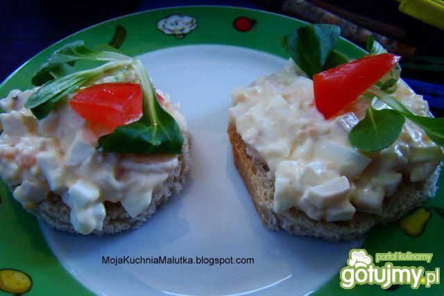 Śniadaniowe kanapeczki z pastą  Śniadaniowe kanapeczki z pastą