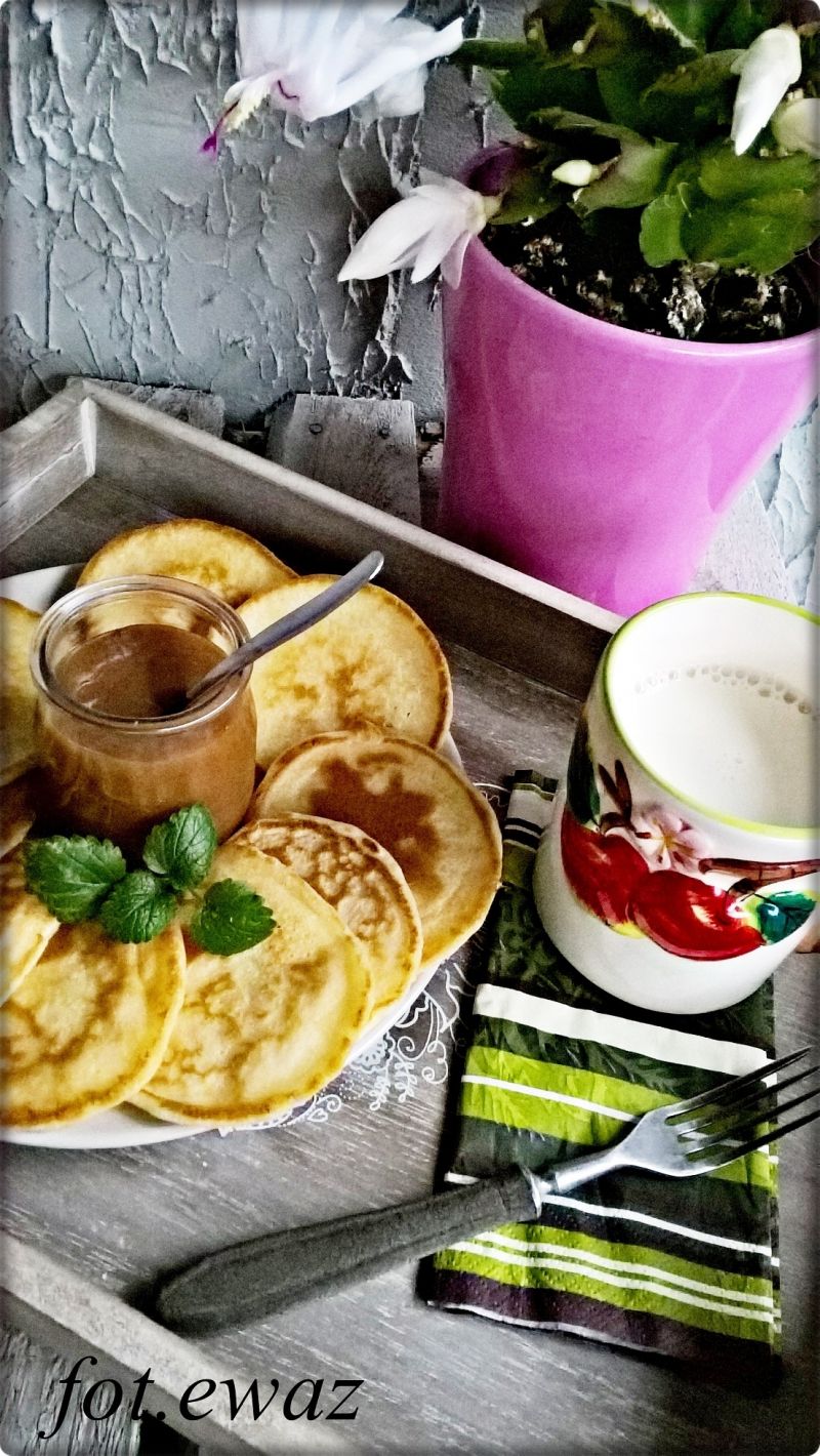 Śniadaniowe placuszki z mascarpone i toffi