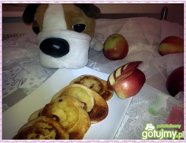 Śniadaniowe placuszki z niespodzianką Śniadaniowe placuszki z niespodzianką