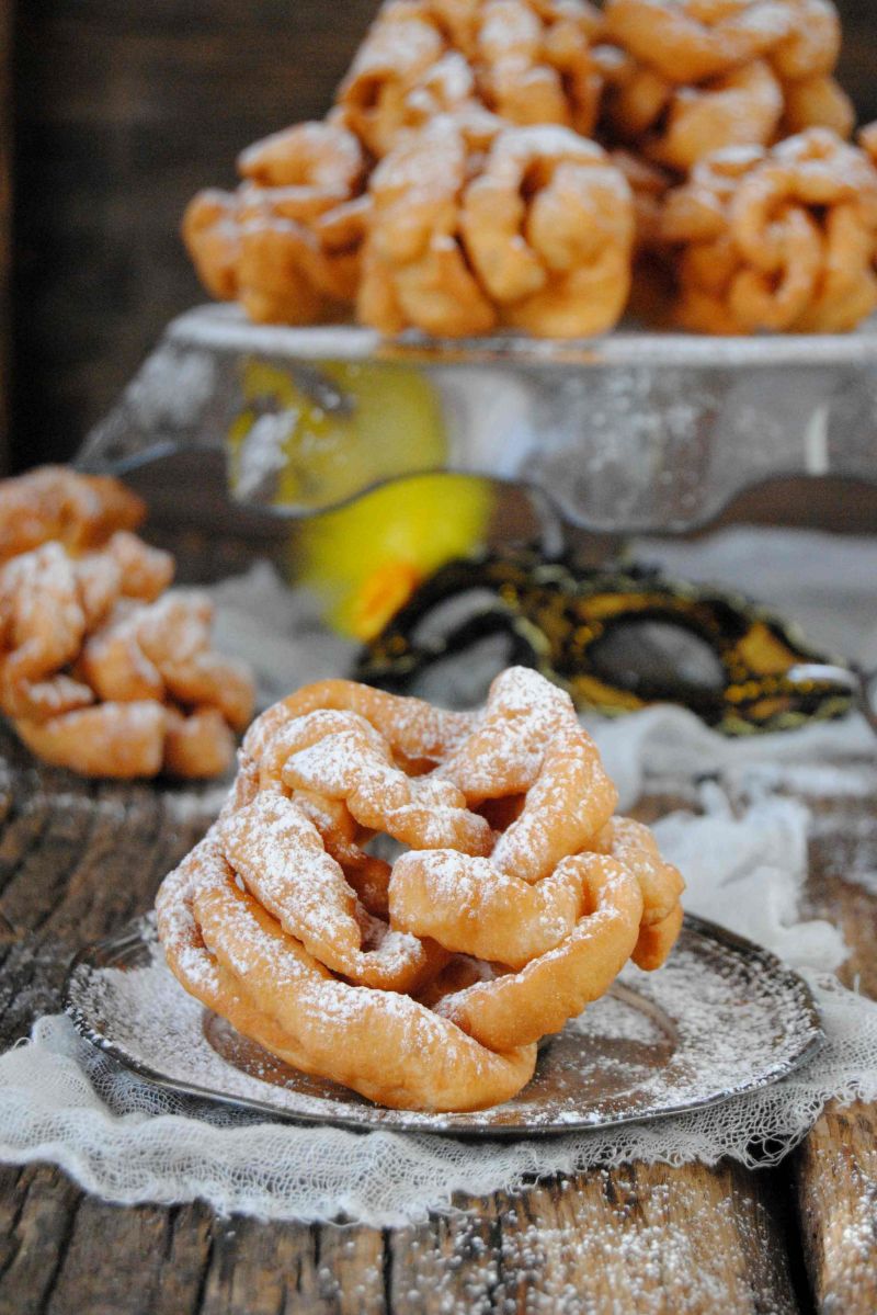 Śniegowe kule na karnawał 