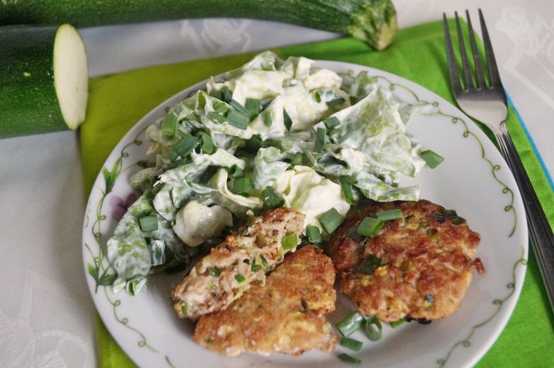 Soczyste mielone z cukinią i szczypiorkiem