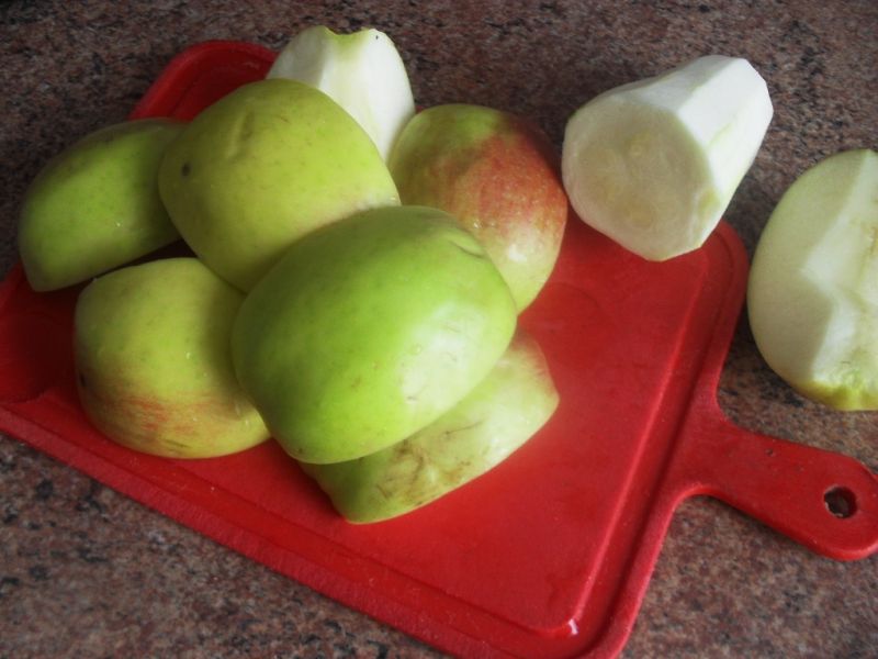 Sok jabłko i cukinia w cynamonie